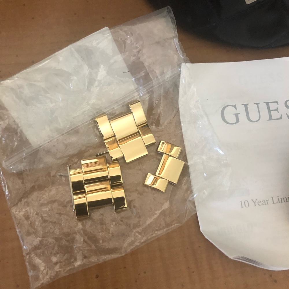 Watch - Guess Boyfriend design